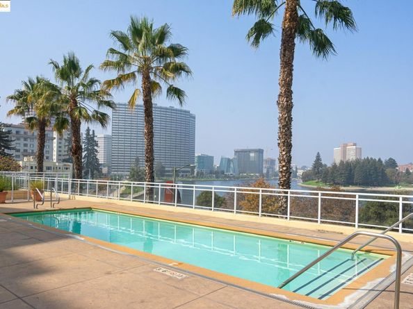 1 Lakeside Dr 1010, Oakland CA 94612