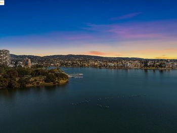 1 Lakeside Dr