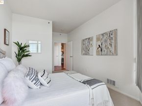 1 Lakeside Dr 1010, Oakland CA 94612