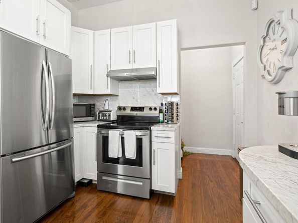 2207 E 21St St, Oakland CA 94606