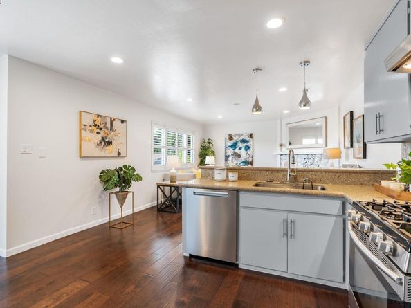 1233 Broadway D, Alameda CA 94501
