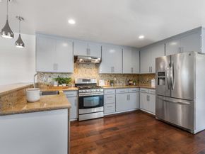 1233 Broadway D, Alameda CA 94501