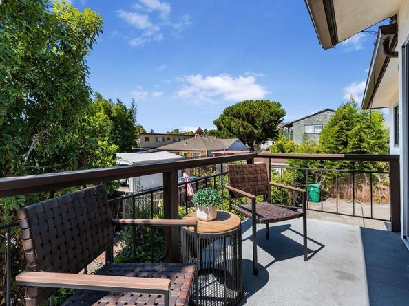1233 Broadway D, Alameda CA 94501