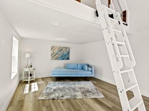 2141 Pomona, Martinez CA 94553