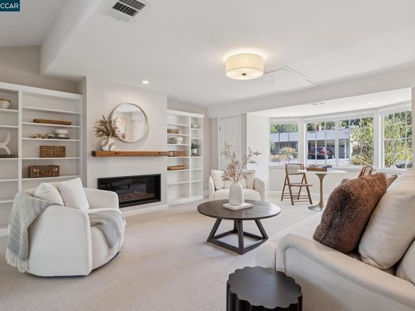 3260 Rohrer Drive, Lafayette CA 94549