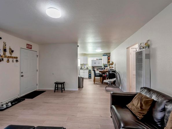 107 Catron Dr, Oakland CA 94603