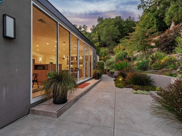 10 Ichabod Lane, Orinda CA 94563
