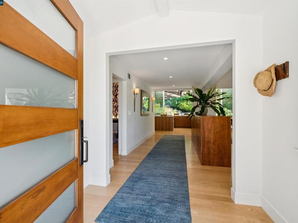 10 Ichabod Lane, Orinda CA 94563