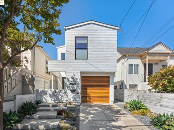 986 43rd Street