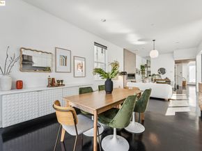 986 43rd Street, Oakland CA 94608