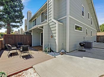 3285 Monika Ln