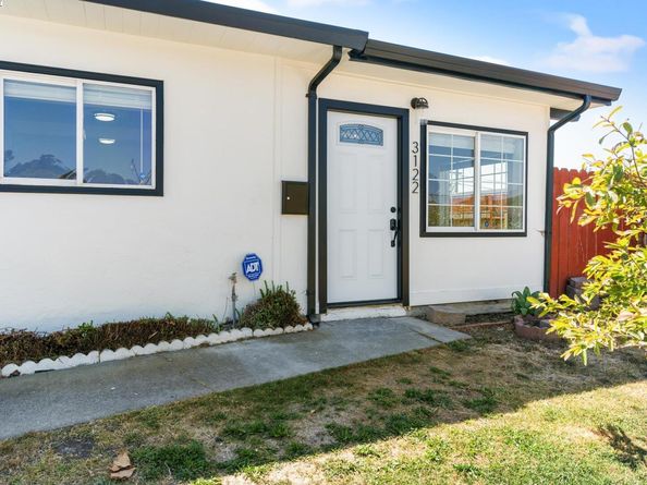 3122 Groom Dr, Richmond CA 94806