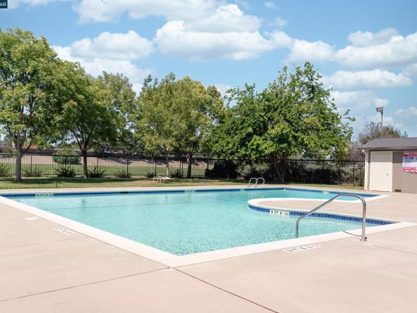1821 Paseo Laguna Seco, Livermore CA 94551