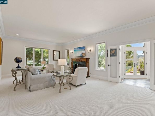 4860 Venner Rd, Martinez CA 94553