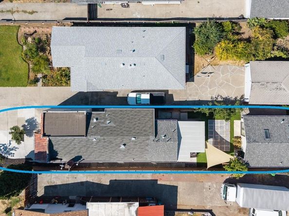 9340 Thermal St, Oakland CA 94605