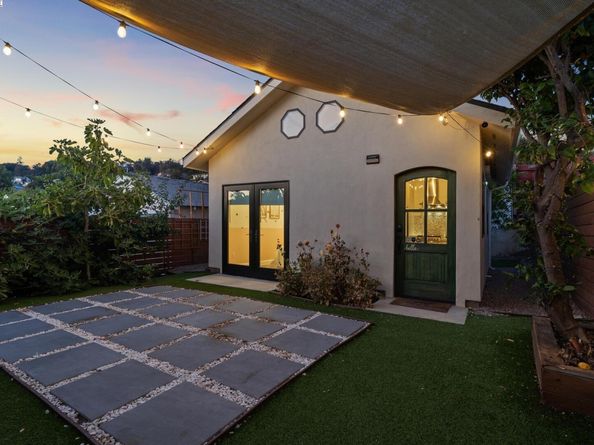 9340 Thermal St, Oakland CA 94605