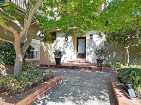 1301 Thomas Dr, Martinez CA 94553