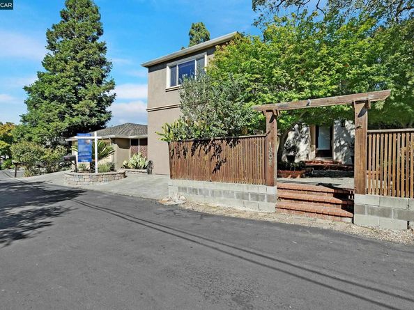 1301 Thomas Dr, Martinez CA 94553