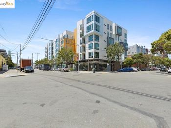 200 2Nd St