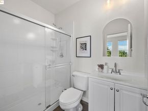 8892 Bellina Commons, Dublin CA 94566