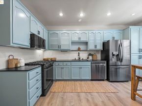 8892 Bellina Commons, Dublin CA 94566