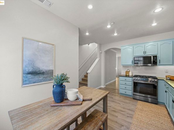 8892 Bellina Commons, Dublin CA 94566