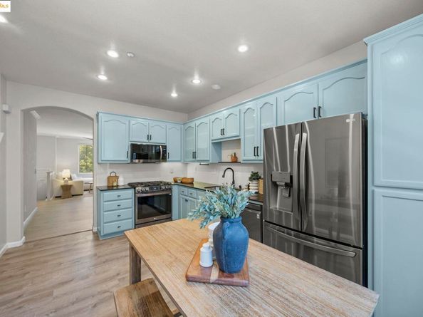 8892 Bellina Commons, Dublin CA 94566