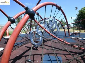 1090 70Th Ave, Oakland CA 94621