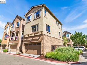 2707 Hollingbury Cmn, Livermore CA 94550