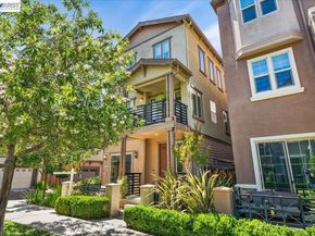 2707 Hollingbury Cmn, Livermore CA 94550