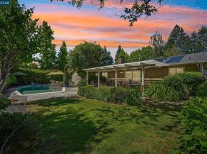 340 Donald Dr, Moraga CA 94556