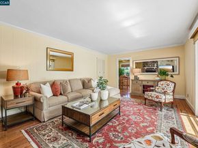 340 Donald Dr, Moraga CA 94556