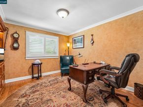 340 Donald Dr, Moraga CA 94556