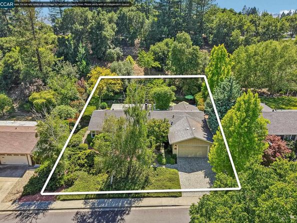 340 Donald Dr, Moraga CA 94556