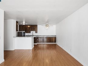 250 Whitmore St 106, Oakland CA 94611