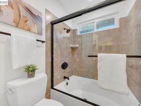 7331 Elmwood Cir, Pleasanton CA 94588