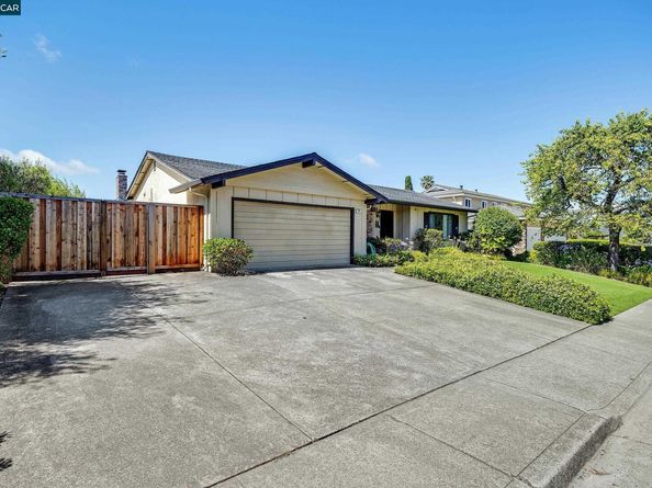 1372 Fascination Cir, Richmond CA 94803