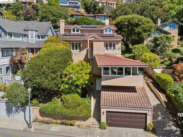 122 Vicente Rd, Berkeley CA 94705