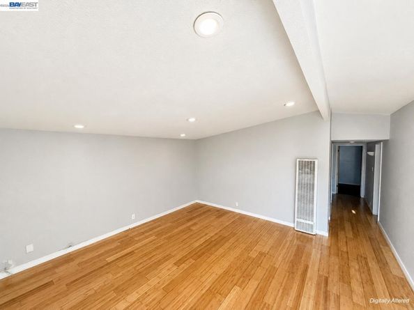 27962 Ormond Ave, Hayward CA 94544