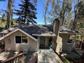 5924 Balboa Dr, Oakland CA 94611
