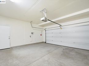 1172 Sagardia Way, Gilroy CA 95020