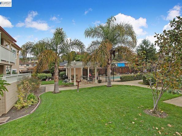 1570 165Th Ave 104, San Leandro CA 94578