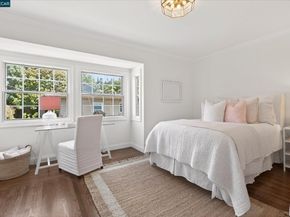 21 Camino Del Diablo, Orinda CA 94563