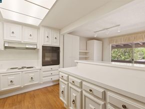 1400 Ptarmigan Dr 5, Walnut Creek CA 94595