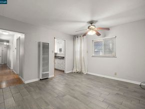 3597 Walnut St, Lafayette CA 94549
