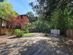 3597 Walnut St, Lafayette CA 94549