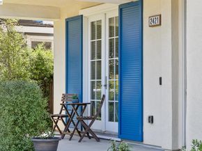 2421 Haile St, Alameda CA 94501