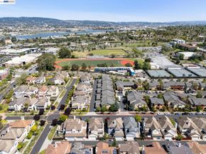 2421 Haile St, Alameda CA 94501
