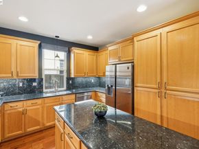 2421 Haile St, Alameda CA 94501