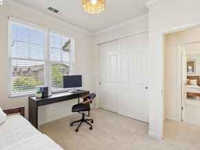 2421 Haile St, Alameda CA 94501